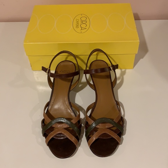 Joan and David leather sandals - Picture 4 of 8